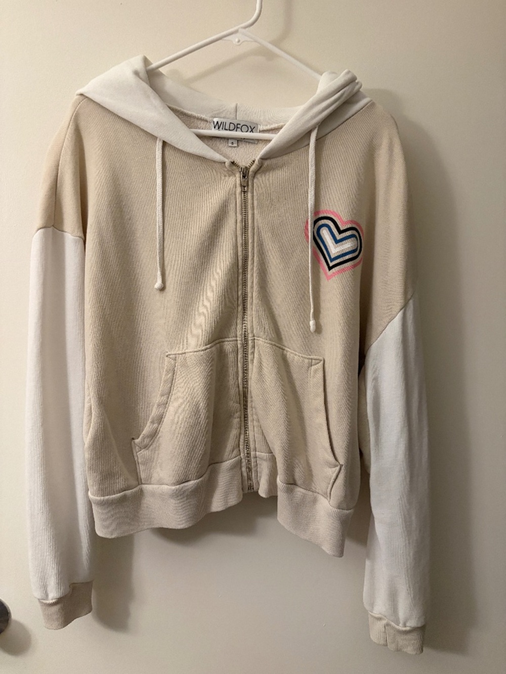 Sweatershirt